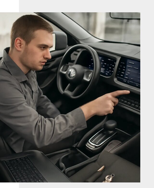 Русификация автомобиля Nissan N7 под ключ в Лесозаводске официально